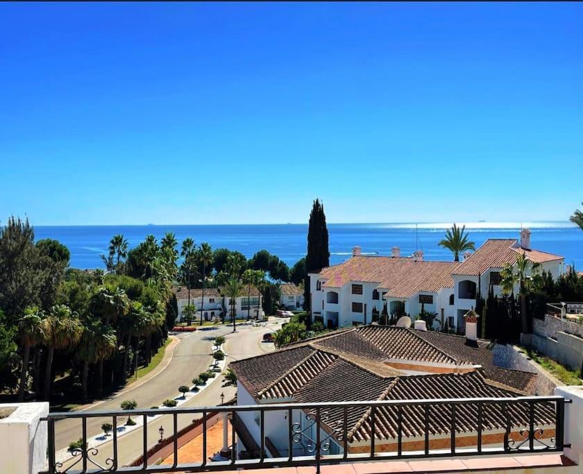 Apartment Atico Con Dos Terrazas Con Estupendas Vistas Del Mar Málaga