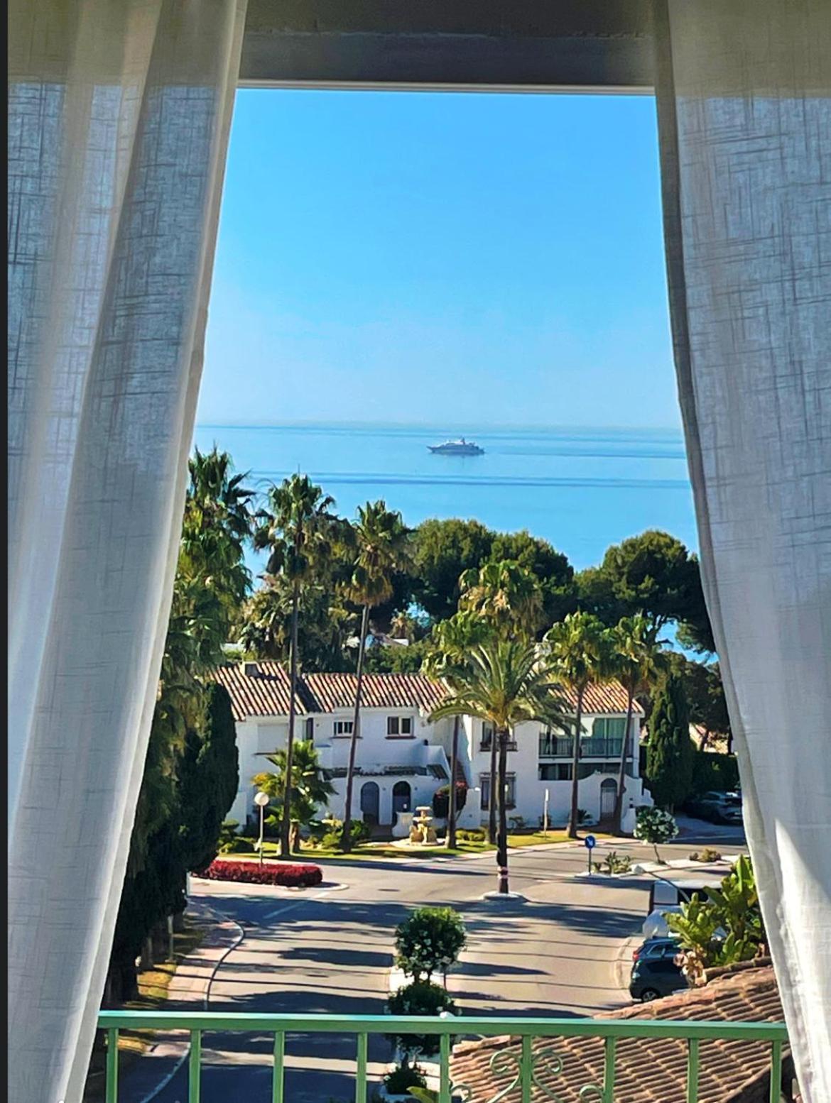 Atico Con Dos Terrazas Con Estupendas Vistas Del Mar Apartment