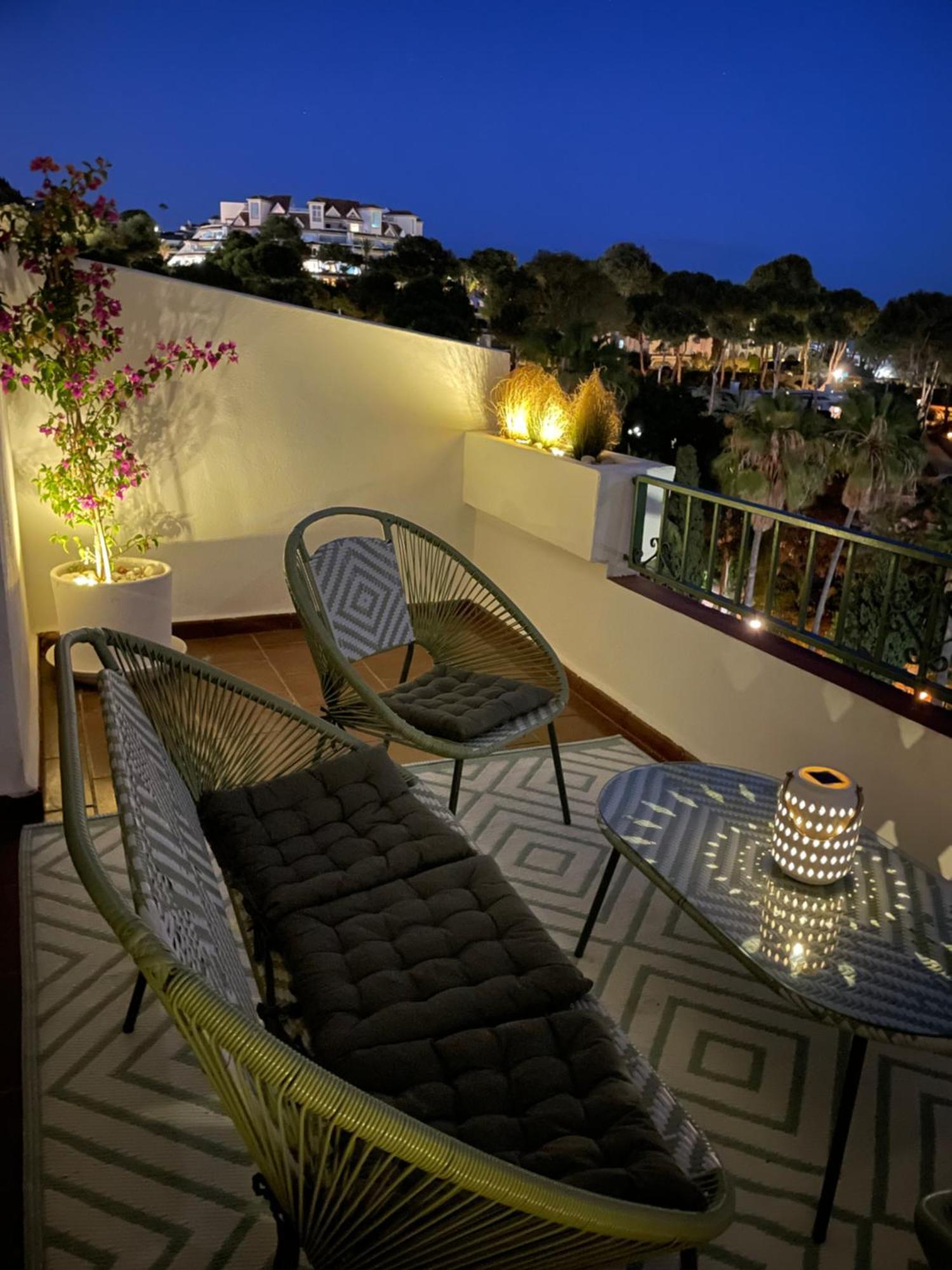 Atico Con Dos Terrazas Con Estupendas Vistas Del Mar Apartment Málaga